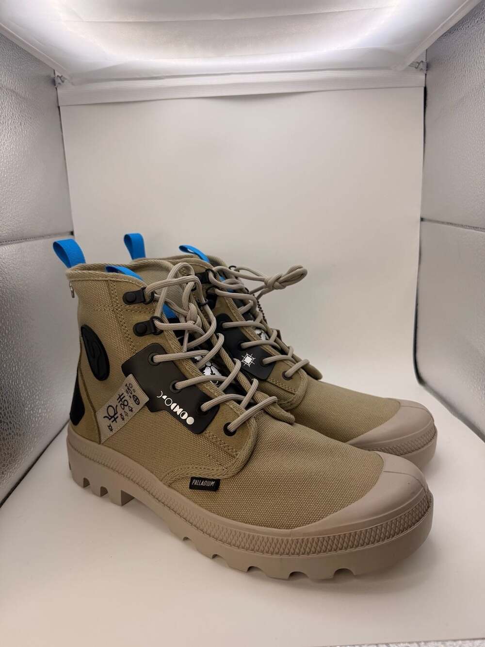Palladium Destiny X Pampa Witch Queen Boots Dune Brown Size 6.5
